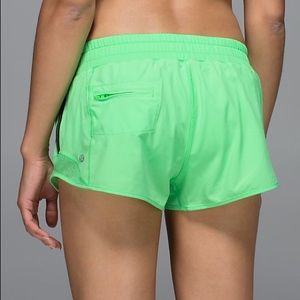 lululemon shorts <3